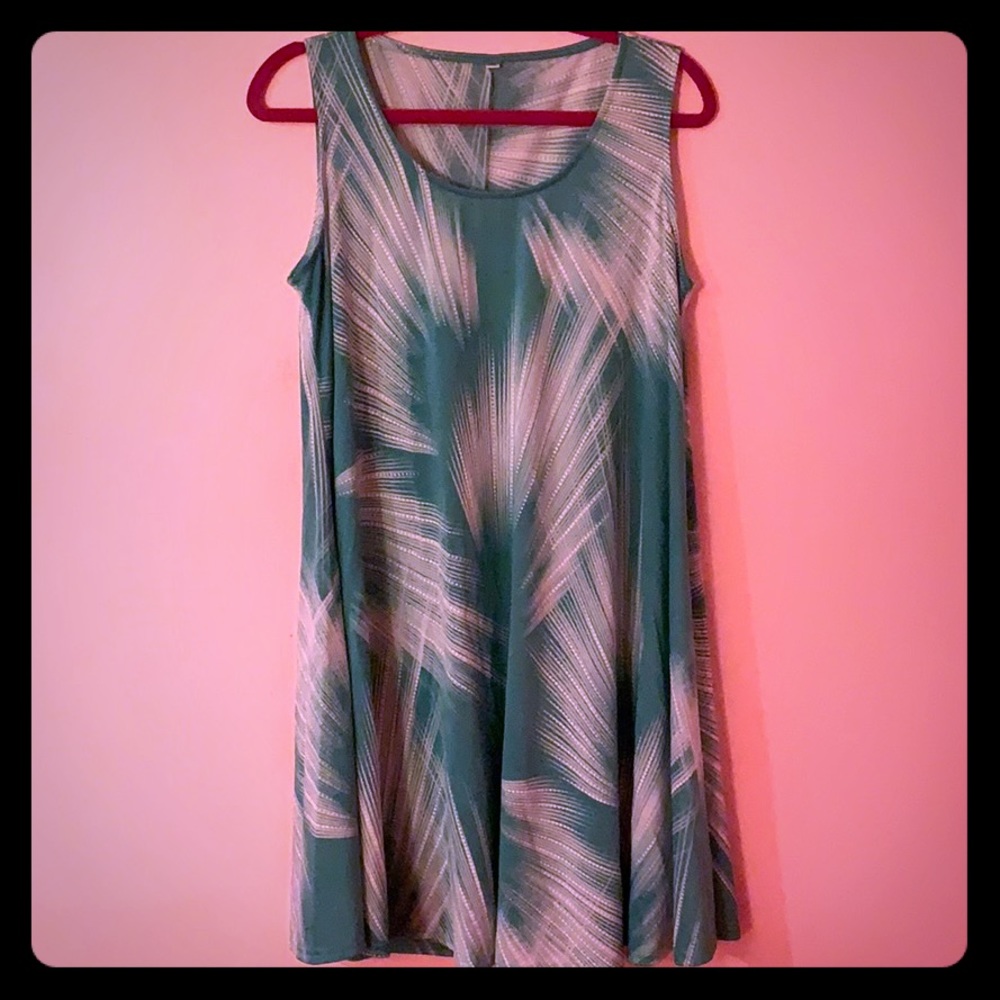 Flowy Beachy Dress!